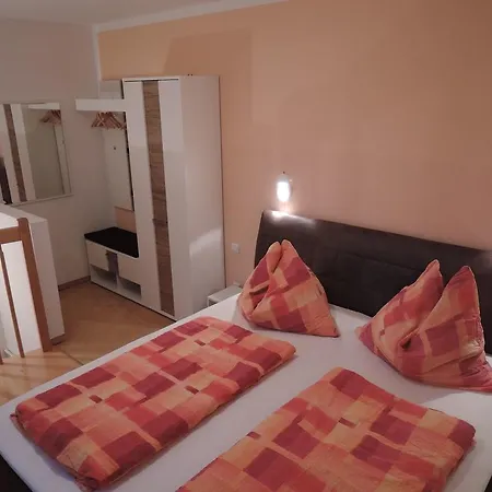 Haus Pfeiffenberger Apartament